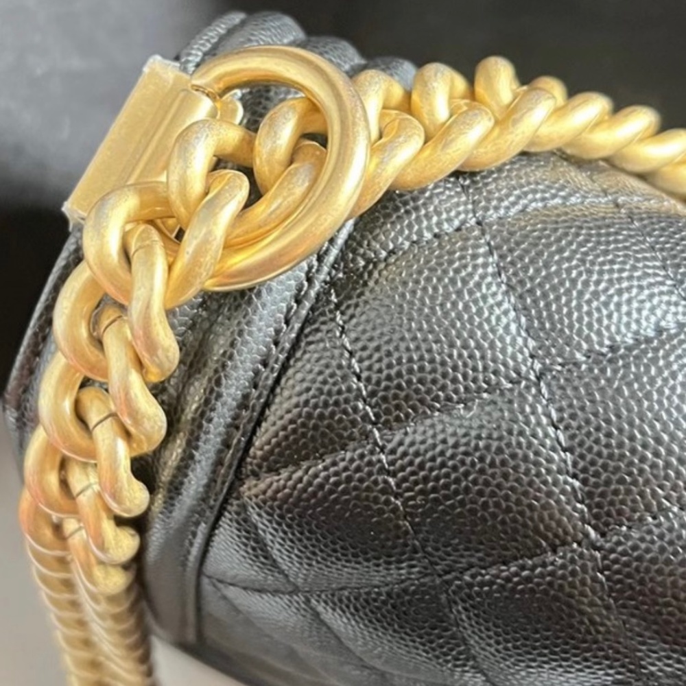 Chanel leboy medium black